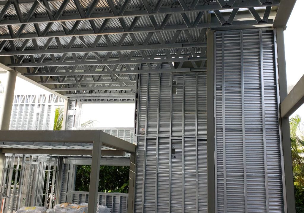 Steel barndo frame in South Carolina